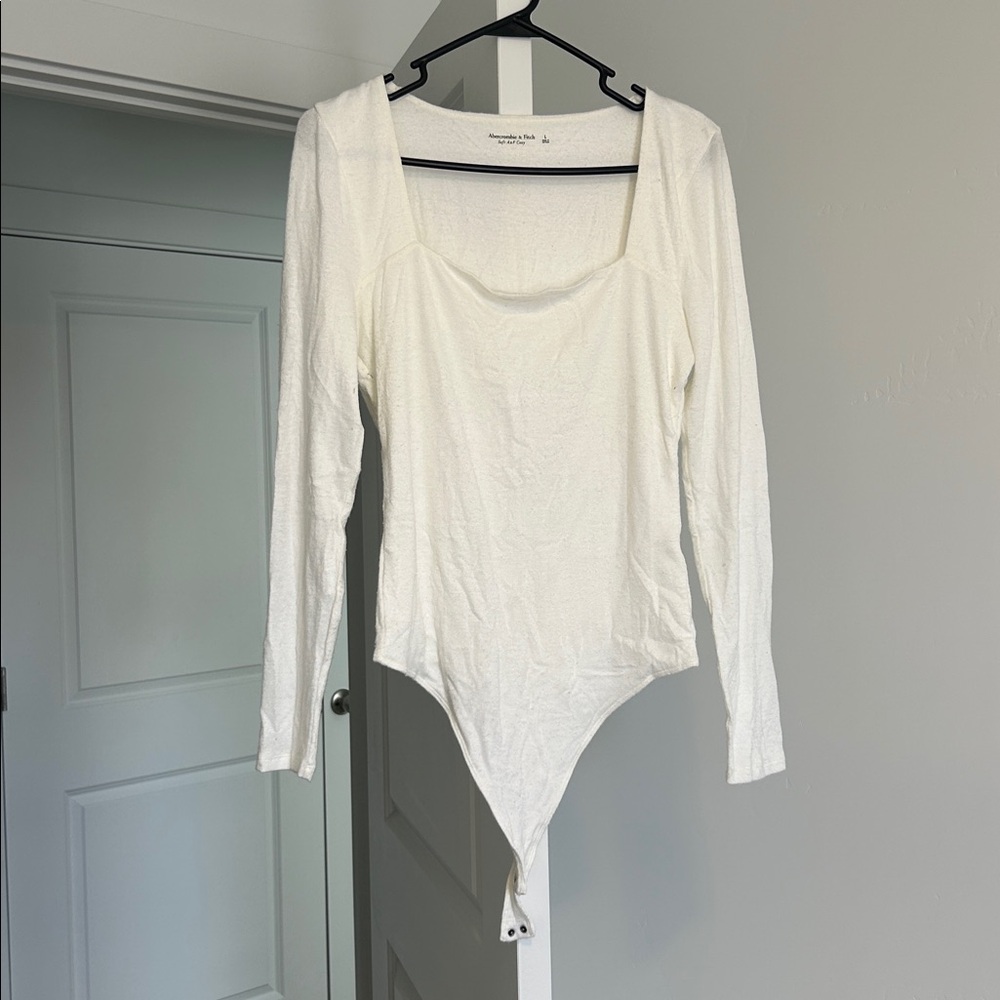 Abercrombie & Fitch Soft White Top